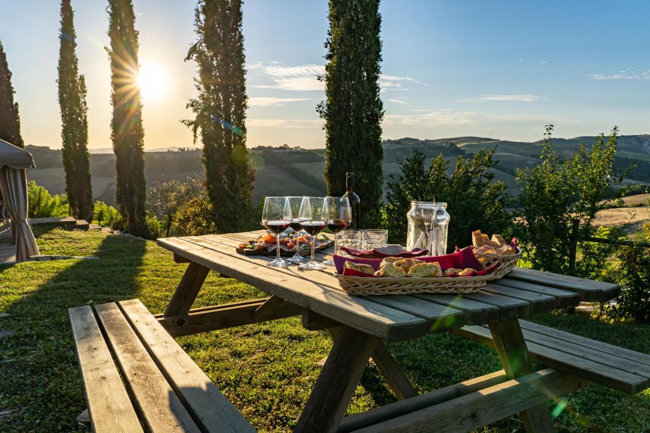 Agriturismo Poggio Il Castellare Montalcino Exterior foto